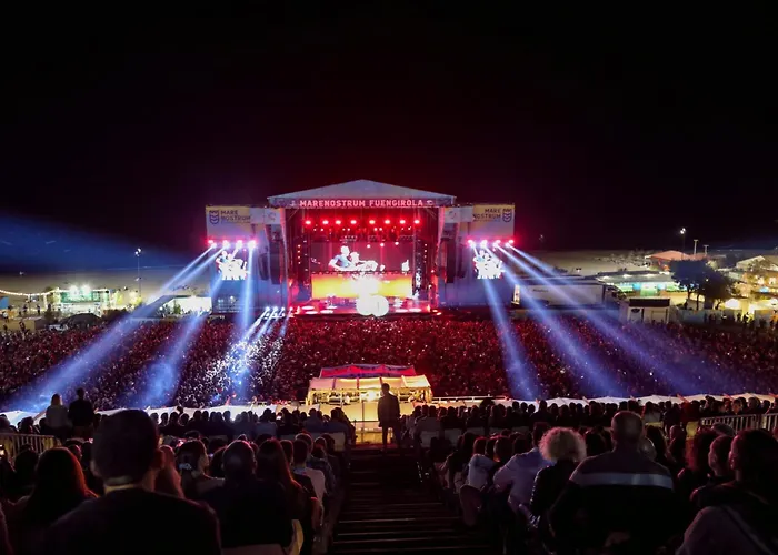 El Espejo Del Mar アパート フエンヒロラ