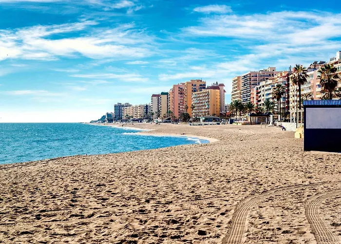 El Espejo Del Mar Фуэнхирола